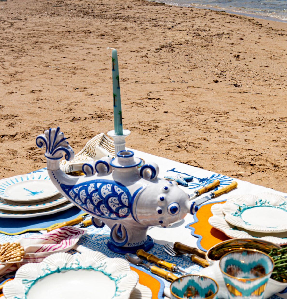 AN ITALIAN HERITAGE CERAMIC CANDLE HOLDER/ FISH