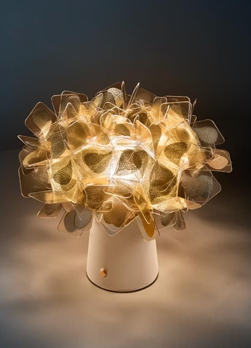 Clizia Mama Non Mama Battery Table Lamp/Gold-White