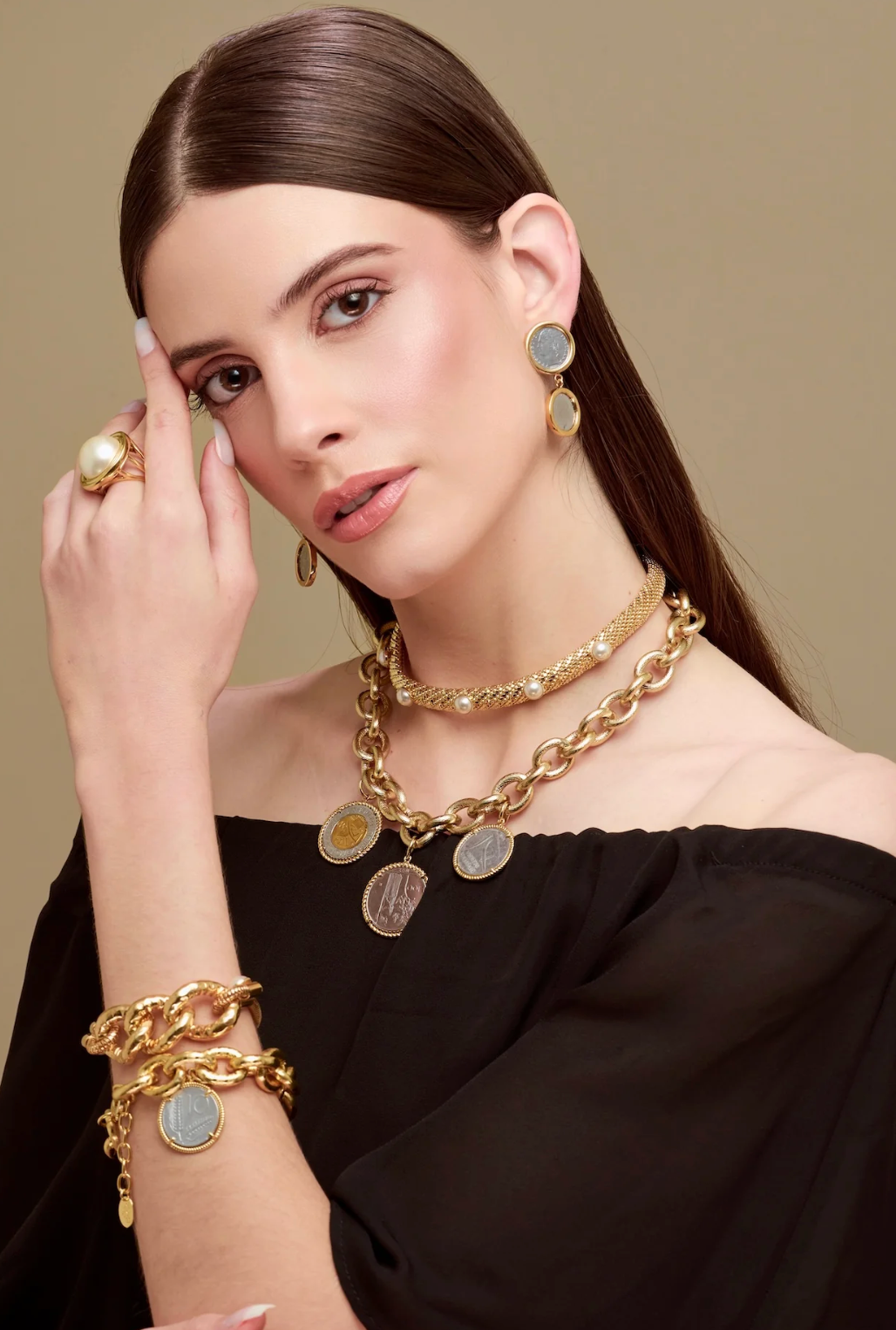 Nice Pearl Choker 18K Gold Plated