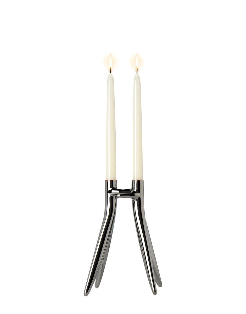 Abbracciaio candle holder