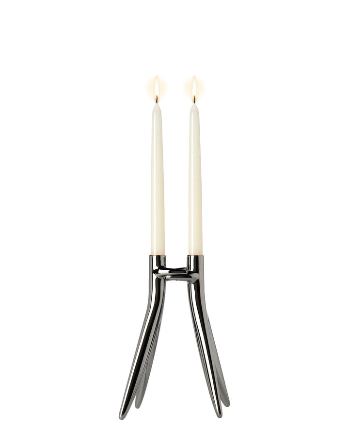 Abbracciaio candle holder