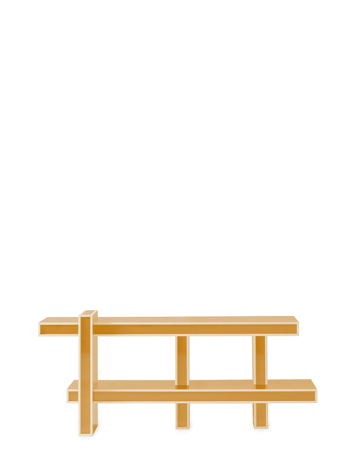 Lepid Commode