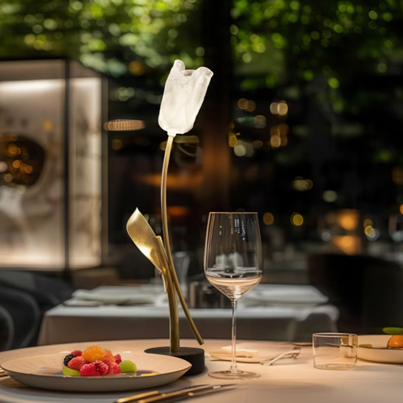 Tulip Battery Table Lamp