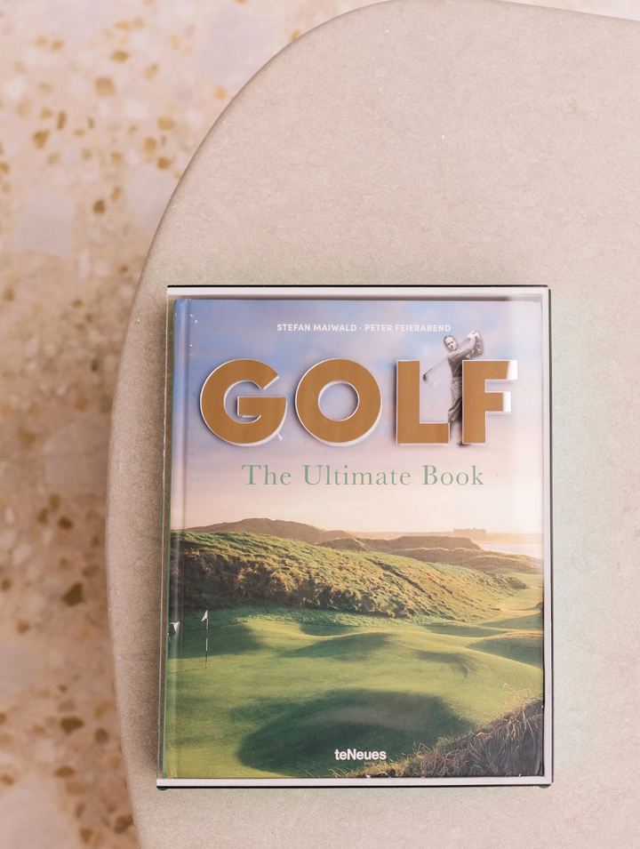 Golf :The Ultimate Book