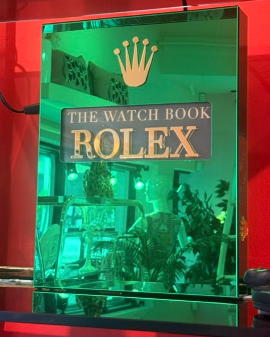 Rolex :The Watch Book