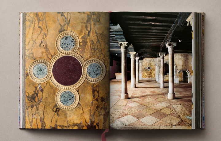 Massimo Listri. Italian Palaces