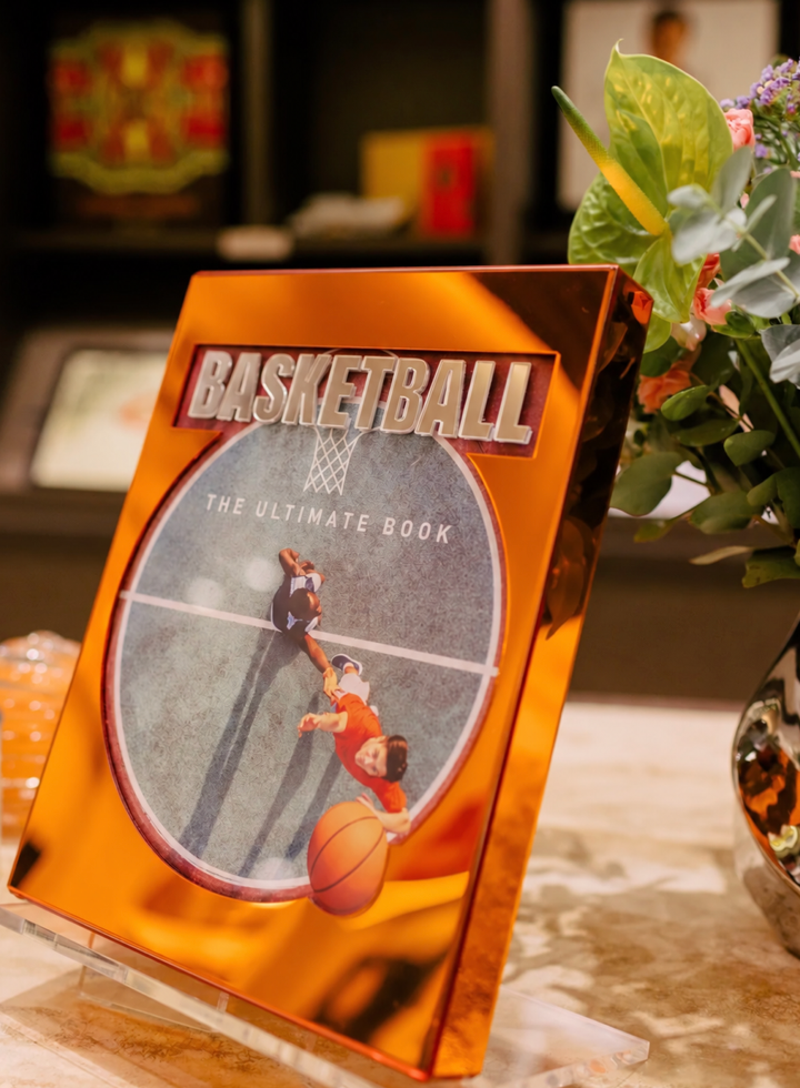 Basketball - The Ultimate Book