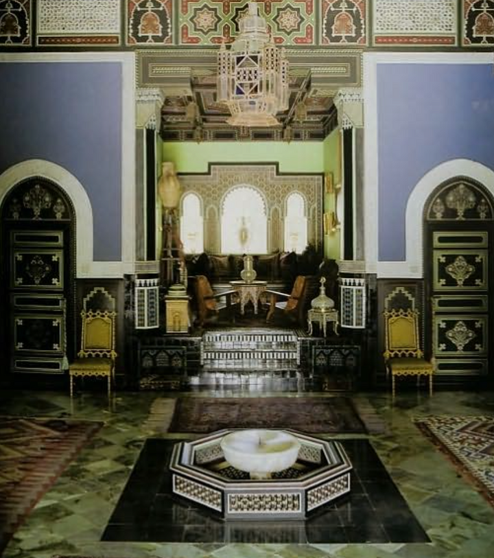 The Private World of Yves Saint Laurent and Pierre Bergé: The eight splendid homes of the most talented and influential couturier of his time are presented in immaculate detail