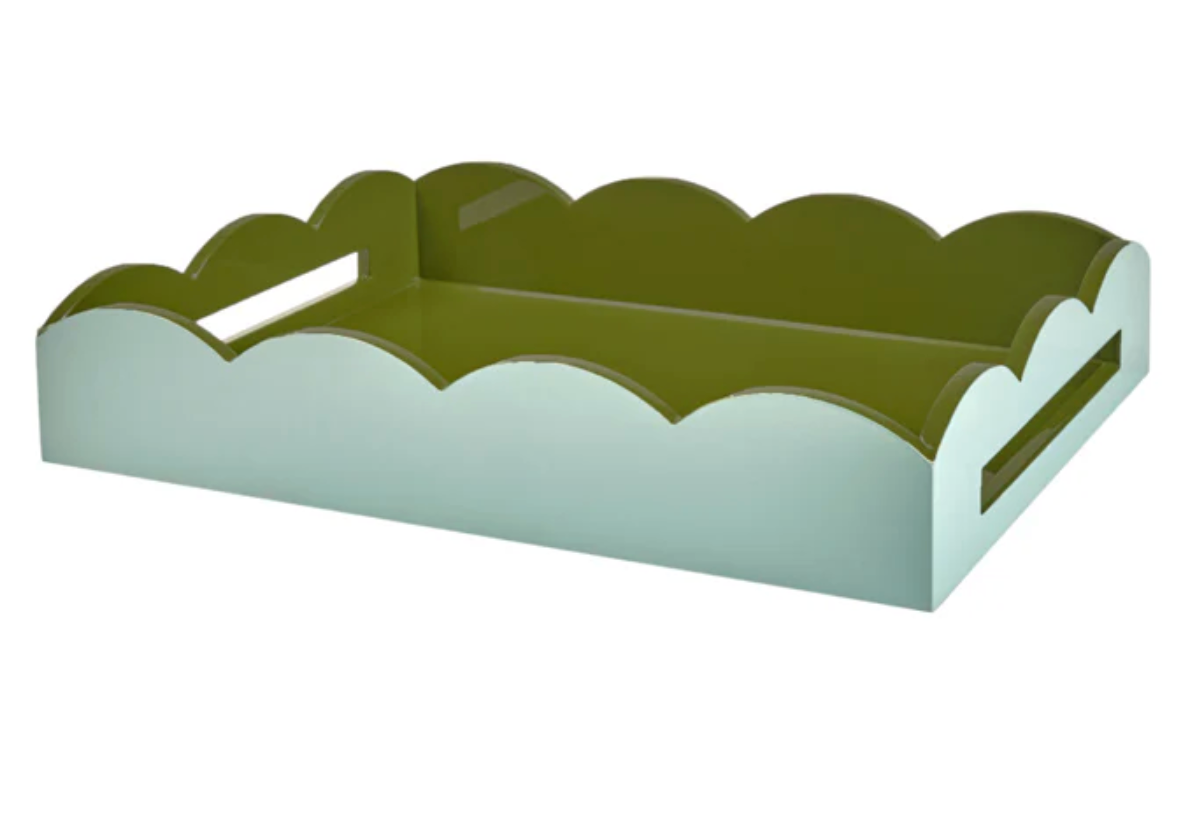Lacquered Scallop Two-Tone Tray/Medium