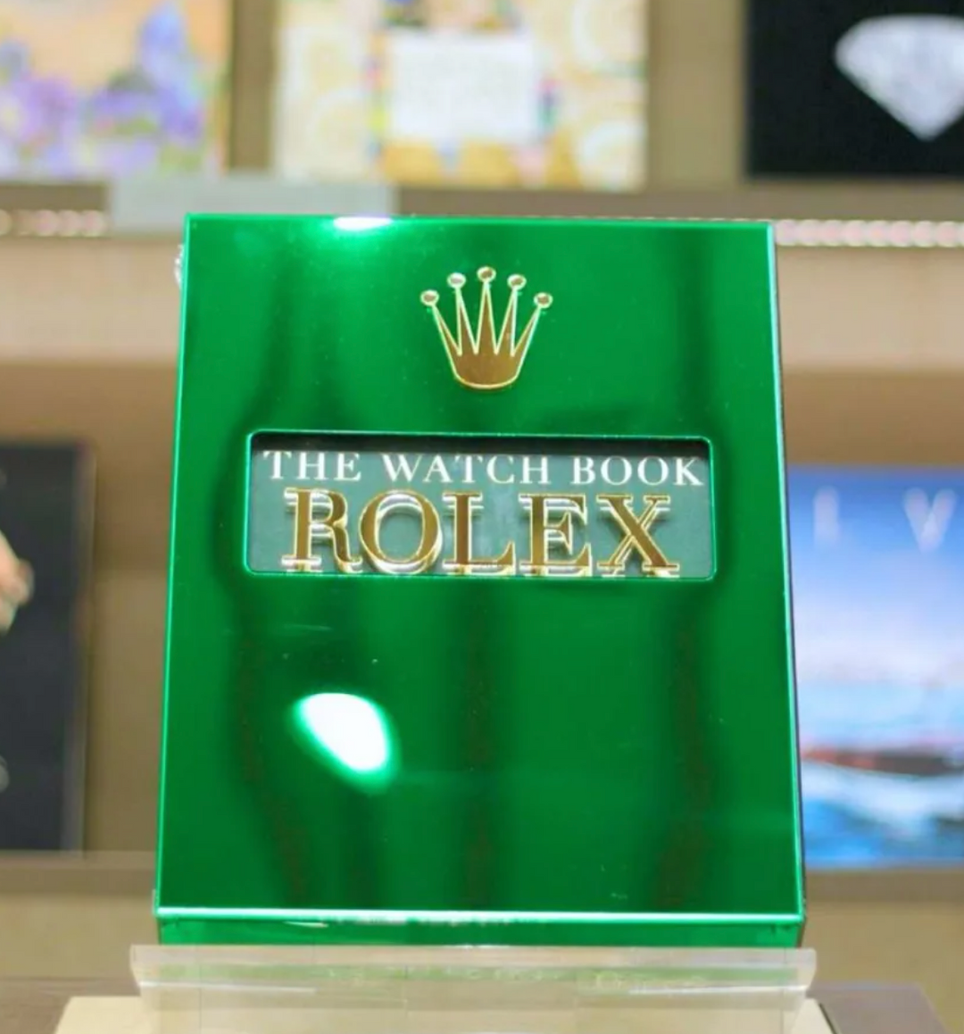 Rolex :The Watch Book