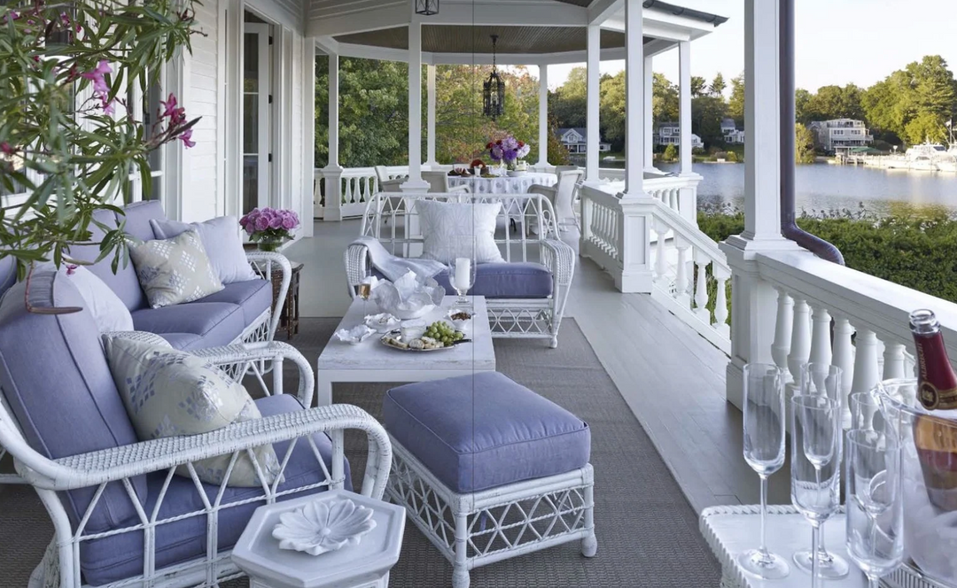 Carlos Mota: Purple Fever: Celebrate purple in all its manifestations - in nature, art, interiors, and design